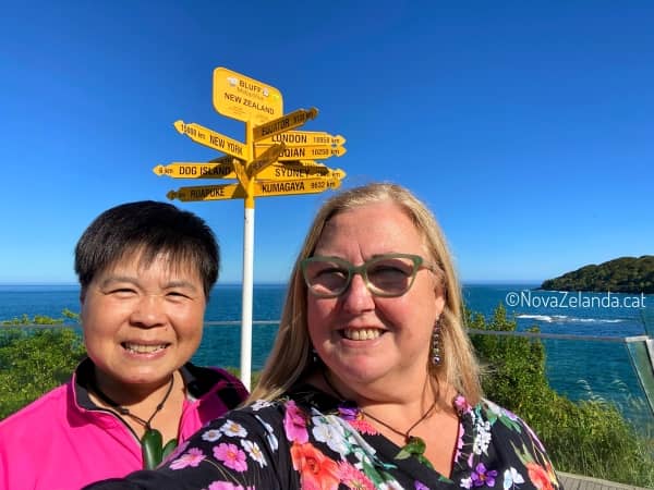 Ellen-i-Amelia-Guias-2WAYS-Tours-NZ