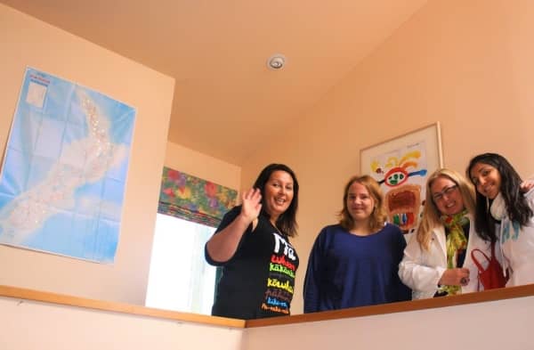 Estudiants amb Homestay Nova Zelanda -2WAYS Tours