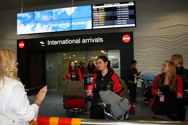 benvinguts a l'aeroport d'Auckland NZ -2WAYS Tours