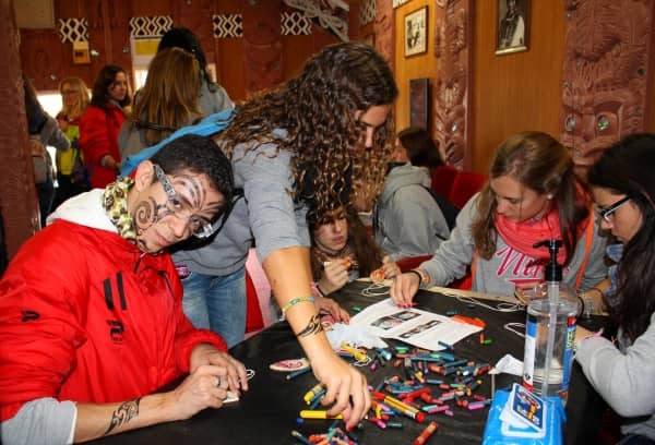 Interaccio cultural adient satisfactoria en viatge a Nova Zelanda