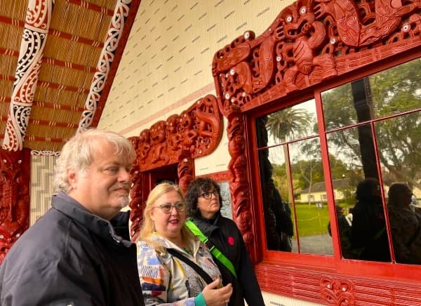 Experiencia Maori guiada en catala amb 2WAYS Tours NZ